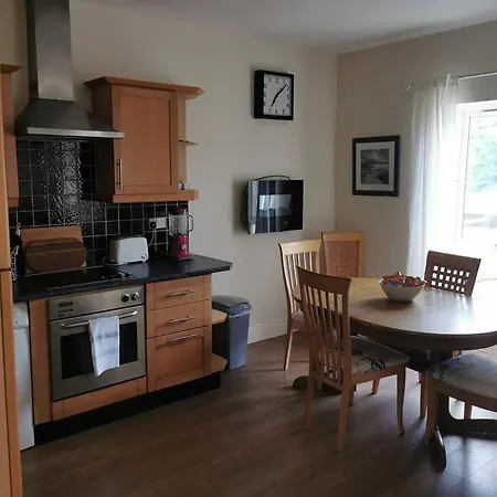 Newport Harbourside 2 Bed With Stunning Views * Westport